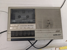 Sanwa Uhrenradio Recorder 5009