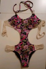 Badeanzug Blumen schwarz pink