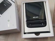 NELKO PM220 Etikettendrucker, ideal für präzises Drucken, Bluetooth und USB.