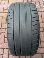 1 SR 235/35 R19 91Y