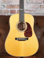 Martin HD-28 Dierks Bentley