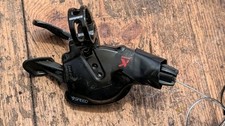 SRAM X9 10 Gang Schalthebel hinten mit Klemme und neuem Kabel (geschnitten)