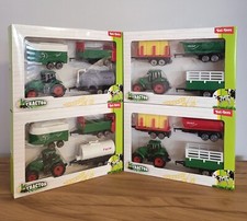 Traktor mit 3 Anhänger