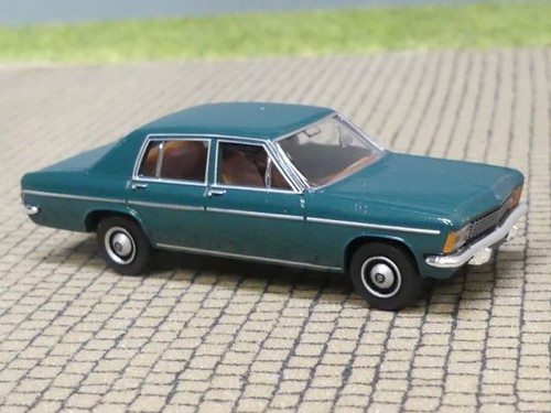 Brekina opel kapitän - 1/87,