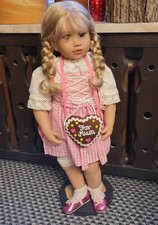 Künstlerpuppe Monika Peter