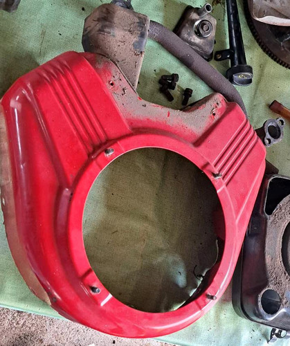 Rote motorabdeckung vom briggs - rote,