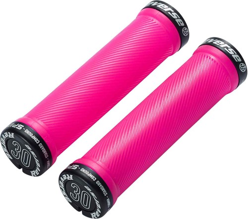Reverse grip spin - grip, lock-on
