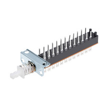 Selbstsichernder Druckknopfschalter 8PDT 8-polig 24Pin 1Position 79mmx26mmx18mm