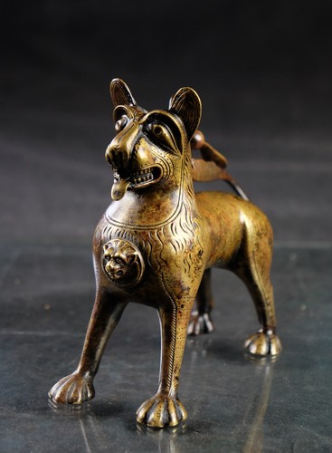 Aquamanile löwe bronze - aquamanile,