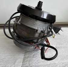 Braun MP50 Entsafter Zentrifuge Ersatzteile -MOTOR mit allen Anschlüssen