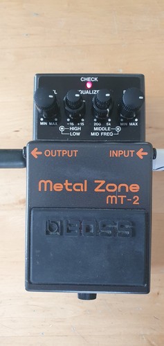 Boss metal zone 2 - metal,