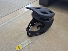 Brandneuer, unbenutzter Specialized Gambit Fullface Helm in Schwarz