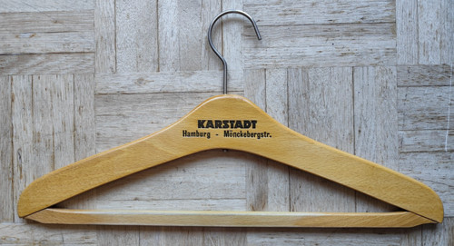 Alter kleiderbügel aufdruck - alter,