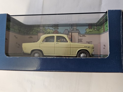 Tim und struppi auto - struppi,