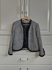 Neuwertige Zara Jacke