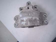 Getriebelager links 3C0199555 R VW Passat Variant 2.0 TDI Bj 2005 3C/3CC 2657418