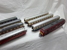 Lima H0, Triebwagen 515 591-6, Diesellok D838, 6 Personenwagen