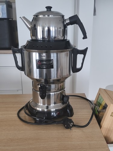 Elektrischer samowar mit - samowar,