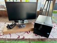Komplett PC System mit Bildschirm und Betriebssystem