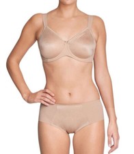 Triumph Essential Minimizer W