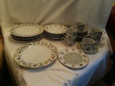 Englisches Service Kaffee und Essteller vollständig für 6 Personen unbenutzt