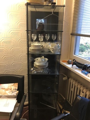 Ikea glasvitrine - ikea,