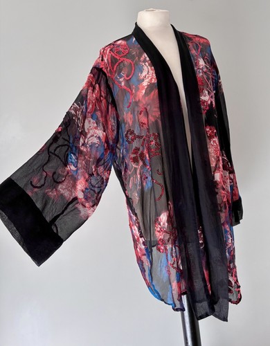 Dreamkeeper schwarz rot blau