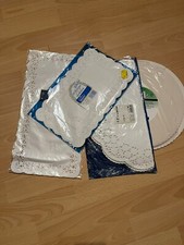 16x Tortenspitzen 30x18 / Ø 36 und 10x Tortenunterlagen Ø 30 / 28