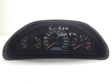 MERCEDES E CLASS (W210)