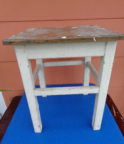 Antiker uralter holzhocker - uralter,