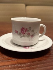 6x Porzellan Tassen mit