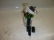 Kraftstoffpumpe MIT STANDHEIZUNG , RECHTS 16146765823 BMW 5 TOURING (E61) 520D