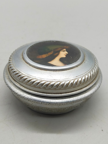 Klassische vintage metalldose - klassische,