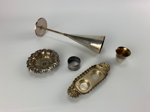 Verschiedene metallobjekte - verschiedene,