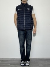 NEU Camp David Weste