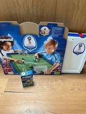 Playmobil 9298 Fußball-Arena mit OVP, komplett + 2 Torwarte, 7 Feldspieler + 1 O