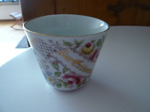 Alte tasse zur - "zur, erinnerung"
