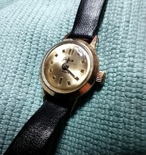 Armbanduhr Damen Handaufzug