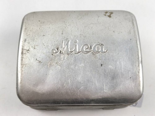Mica soldaten - "mica",