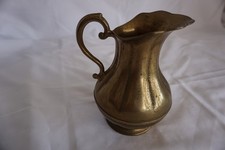 Schwerer Messing - Krug und Kerzenständer, Gewicht 1,2 Kg