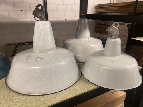 Grau emaillelampe - grau,