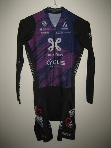 Proximus worn and - proximus,