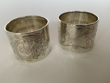 2 Serviettenringe Silber Halbmond Krone 800er