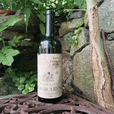 Antike Rumflasche grüne Glasflasche mit Etikett C.T. Hünlich Wilthen Jamaica Rum