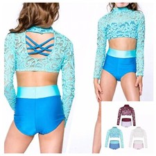 Tanzkostüm, auf Lager