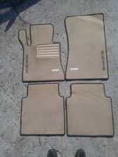 1 Satz Fußmatten beige