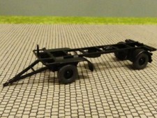 1/87 Wiking Anhänger für Wechselaufbau schwarz Felgen schwarz