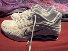 Nike Shox  Weiß/creme Gr. 40