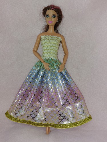 Barbie puppen kleid regenbogen - puppen,