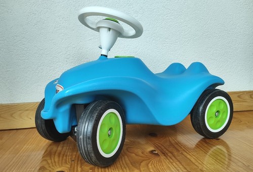 Big new bobby car - big, hellblau